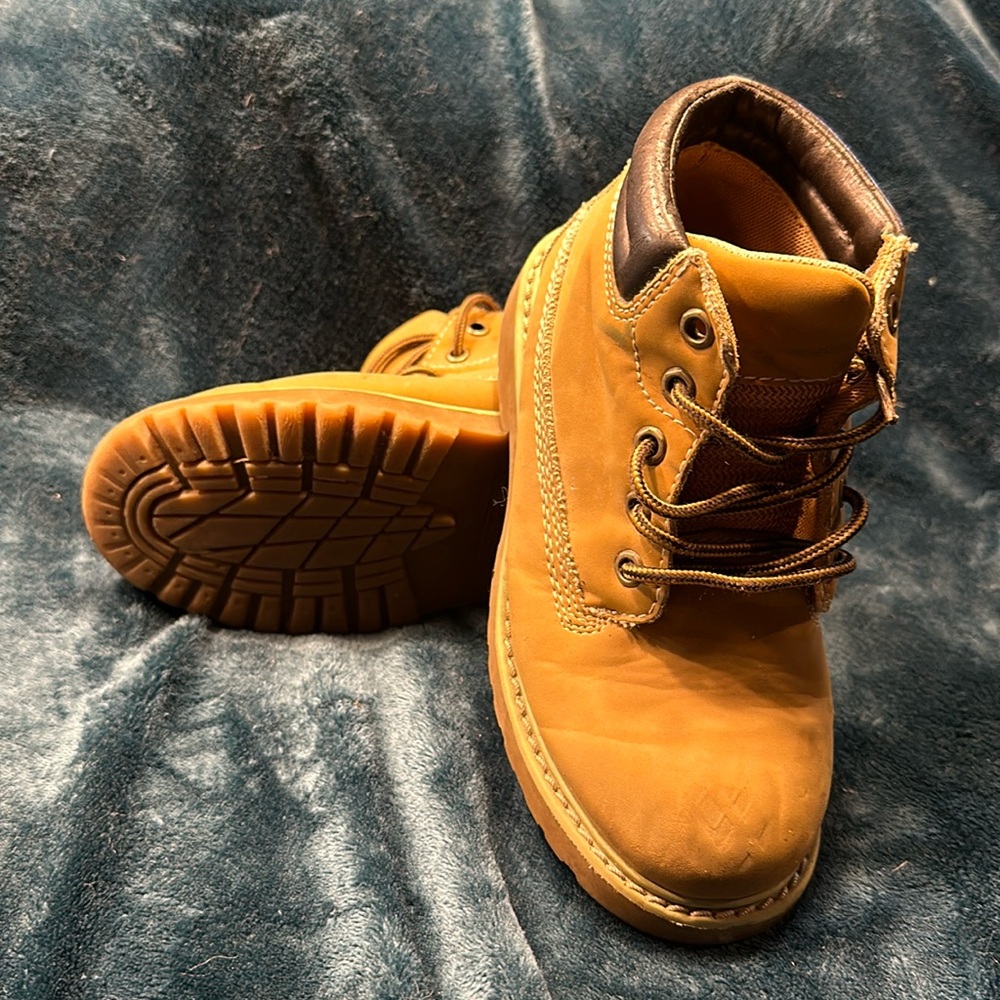 Sonoma kids boots